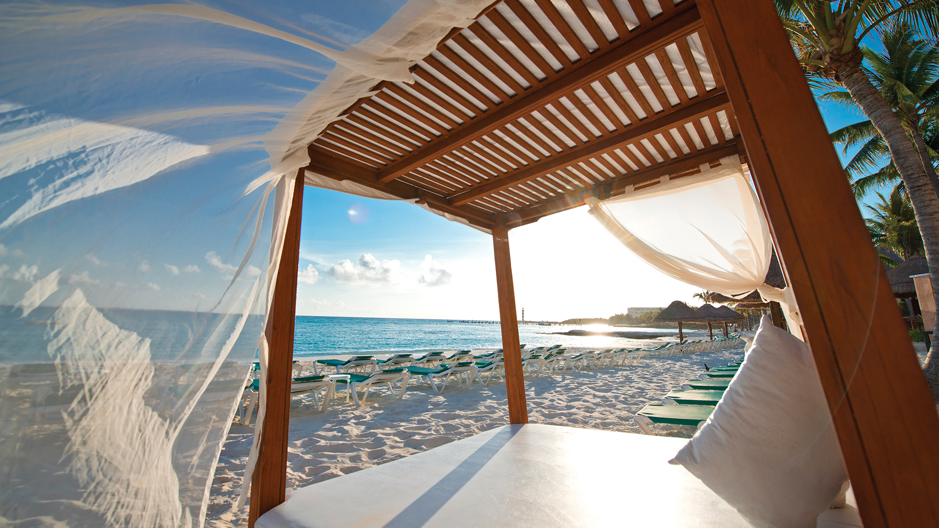 Private beach cabana in Cancun